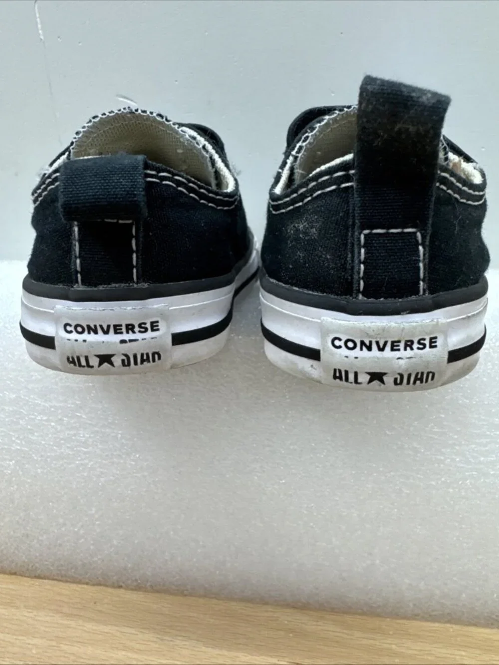 Converse durable infant